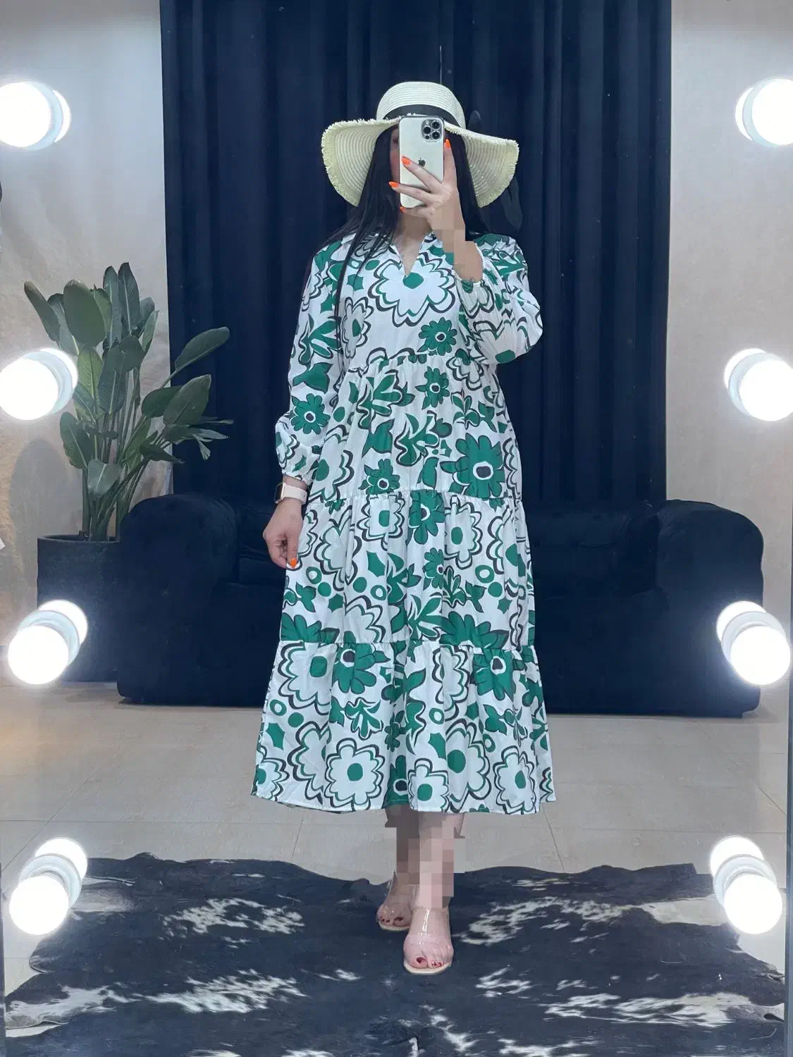 پیراهن زنانه نو|لباس|رشت, آتشگاه|دیوار