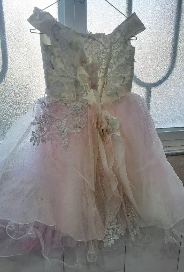 پیراهن پفیمجلسی|کفش و لباس بچه|قم, مهدیه|دیوار