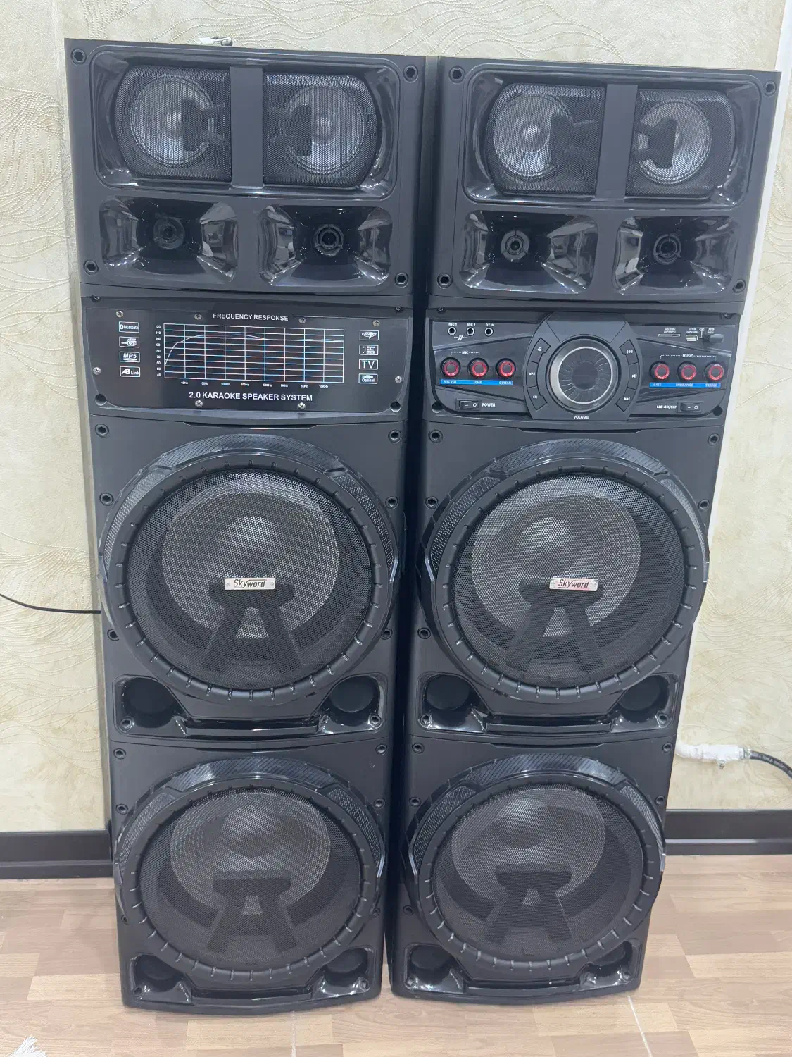 اسپیکر خونگی کاملا سالم|سیستم صوتی خانگی|بهارستان, |دیوار