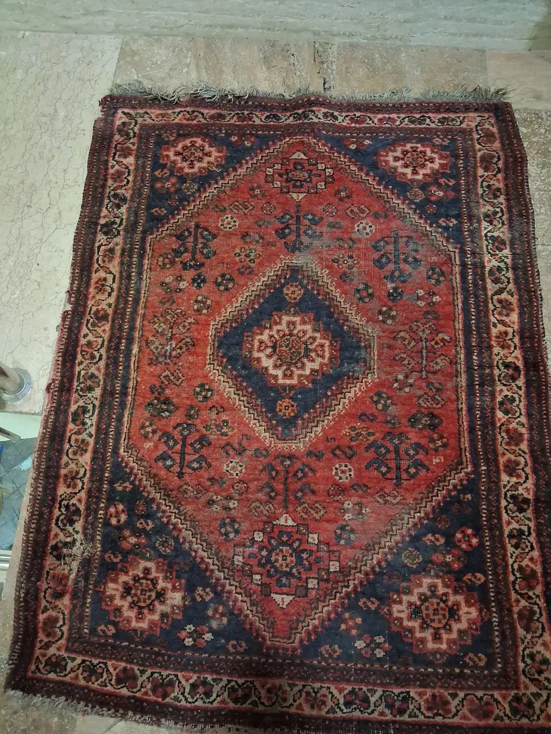 قالیچه دست باف قدیمی|فرش|شیراز, قلعه نو|دیوار