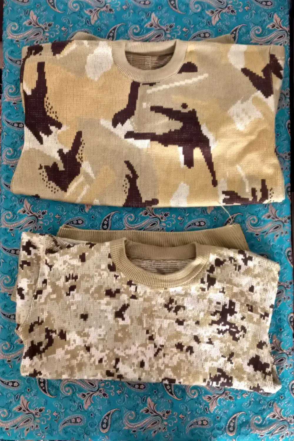 لباس نظامی|لباس|شیراز, سلطان آباد|دیوار