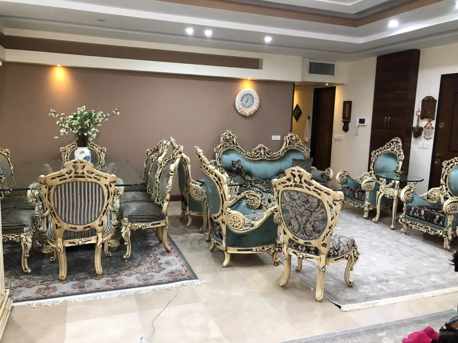 میز ناهارخوری و مبل و بوفه|مبلمان خانگی و میز عسلی|تهران, مجیدآباد|دیوار