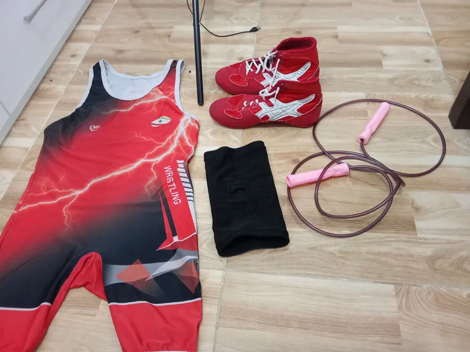 وسایل کشتی ( دوبند)|تجهیزات ورزشی|شاهدشهر, |دیوار