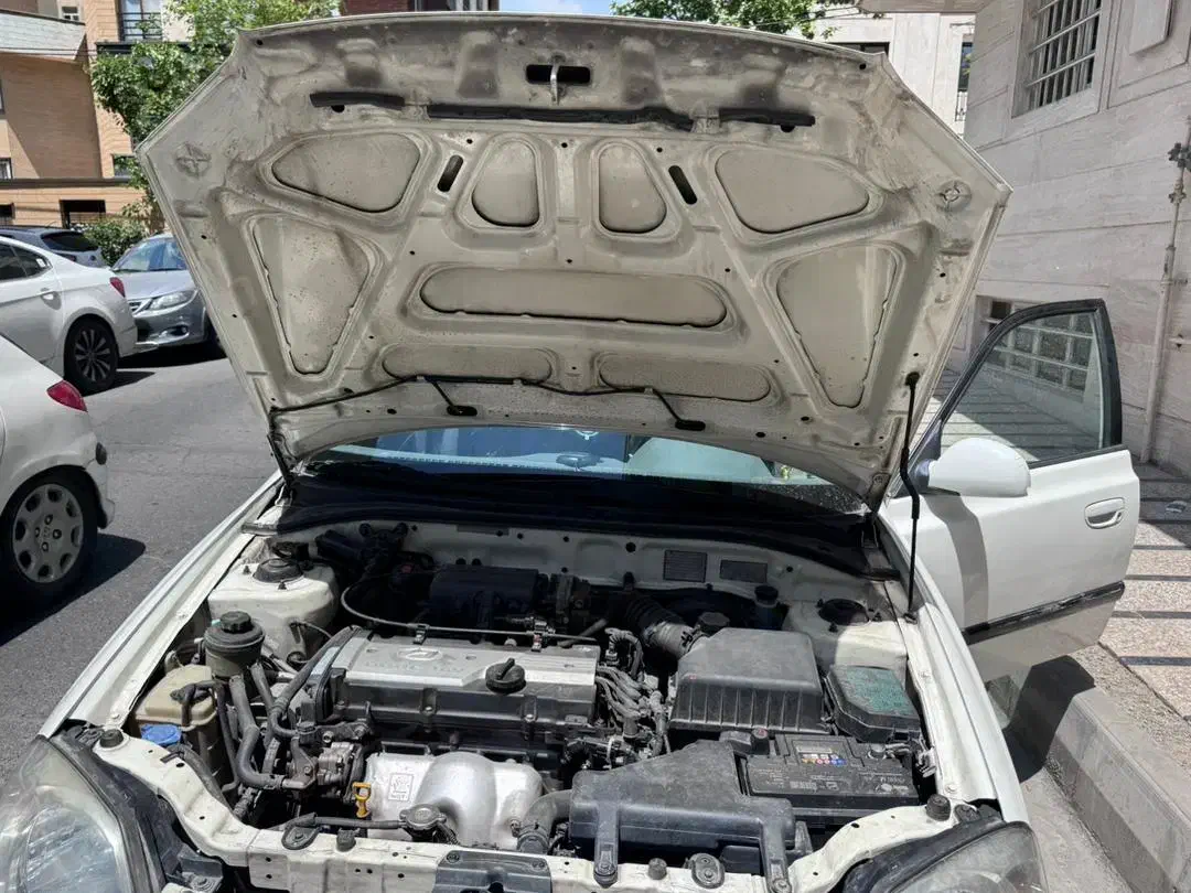 ورنا ۸۹ موتور ۱۶۰۰ بی رنگ|خودرو سواری و وانت|تهران, درختی|دیوار