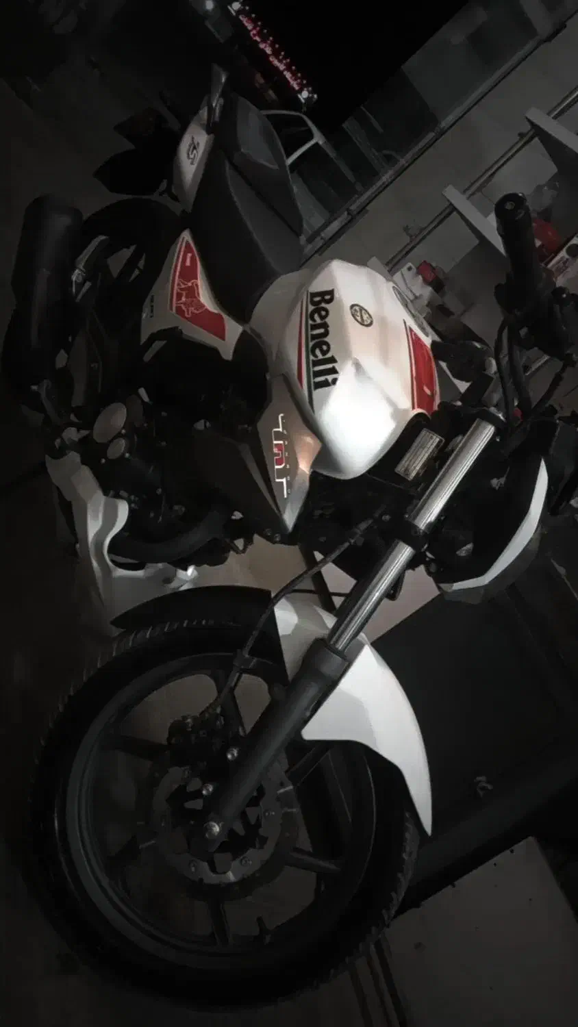 موتور بنلی 150 کم کار  سفید مدل 98|موتورسیکلت|قائن, |دیوار