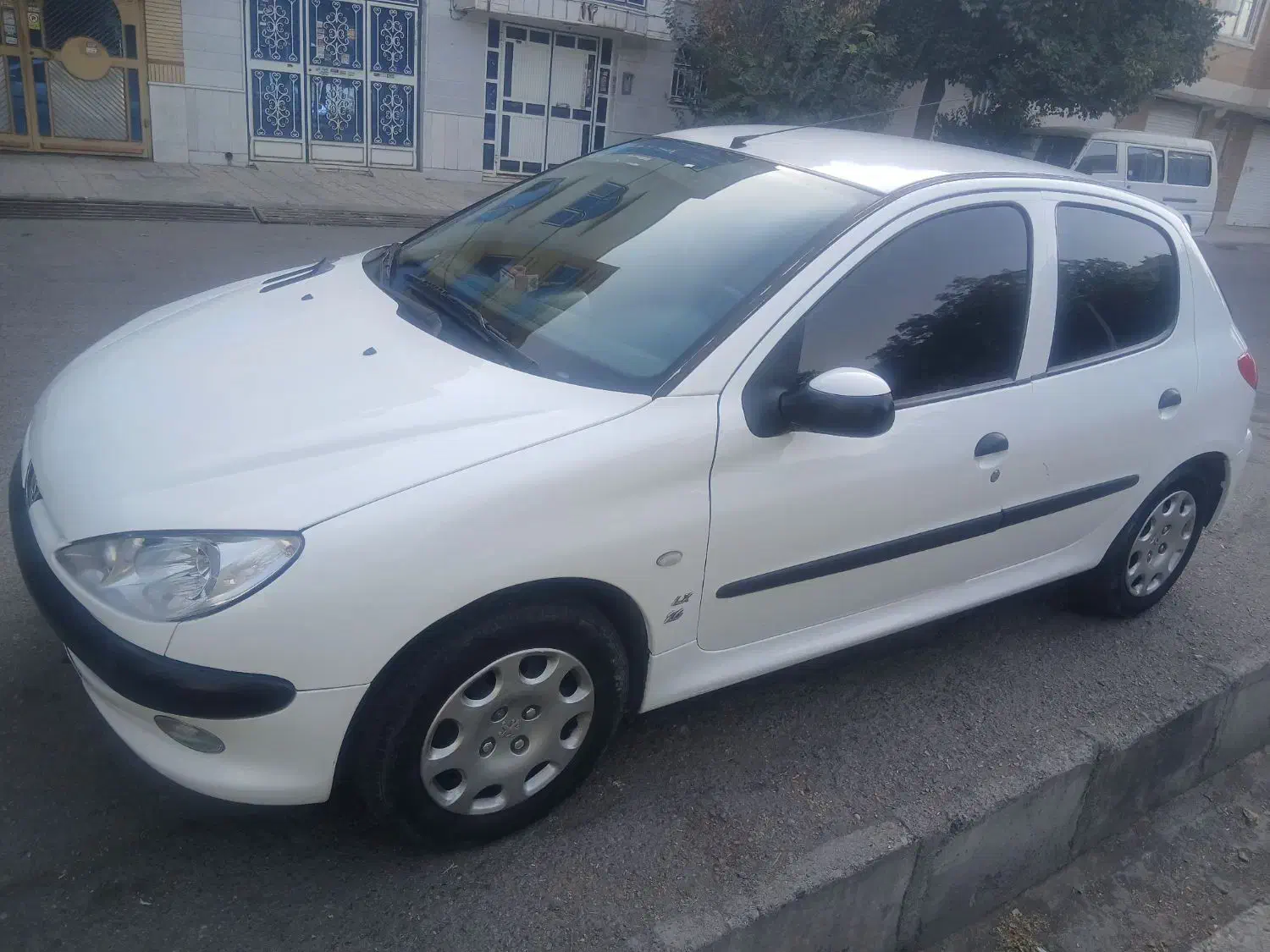 ۲۰۶تیپ۵|خودرو سواری و وانت|مشهد, سرافرازان|دیوار