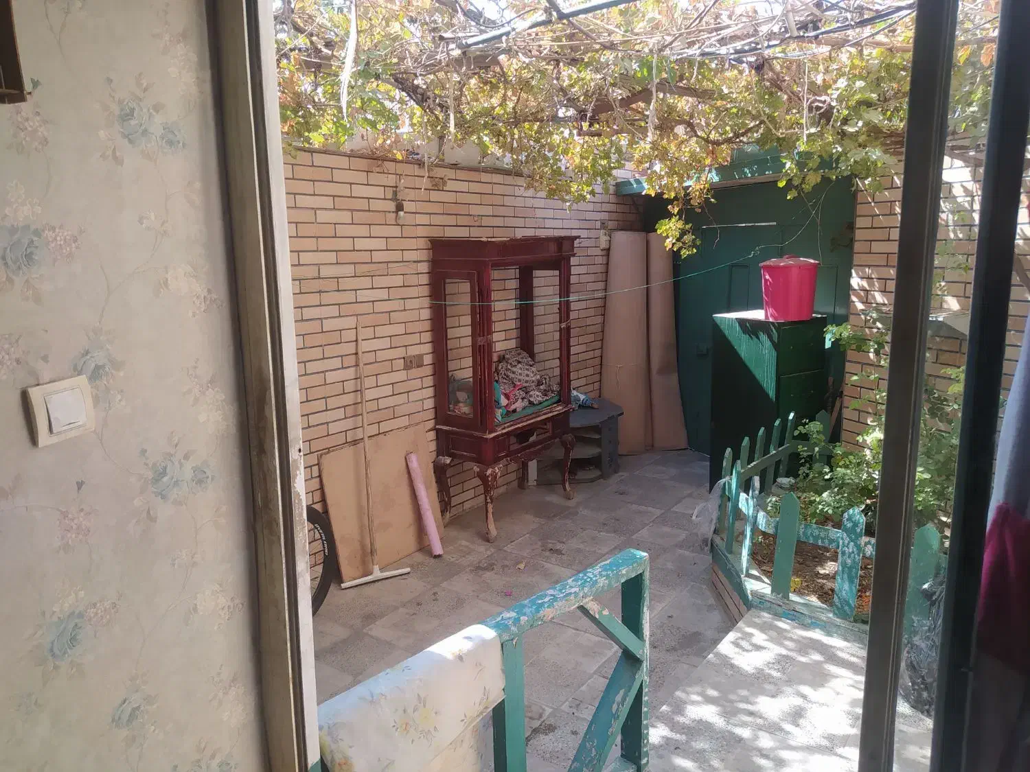 رهن کرایه خونه دربست ویلایی حیاط دار|اجارهٔ خانه و ویلا|اصفهان, تخت فولاد|دیوار