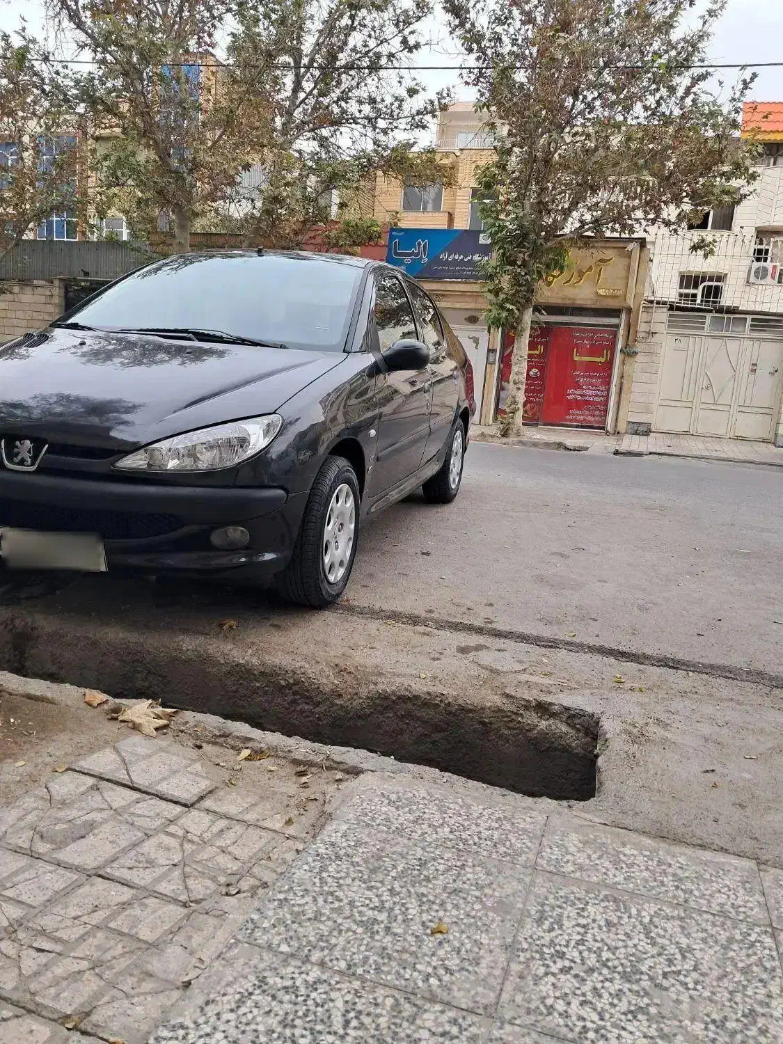 اس v8 مدل ۹۲ بدون رنگ|خودرو سواری و وانت|مشهد, هنرور|دیوار