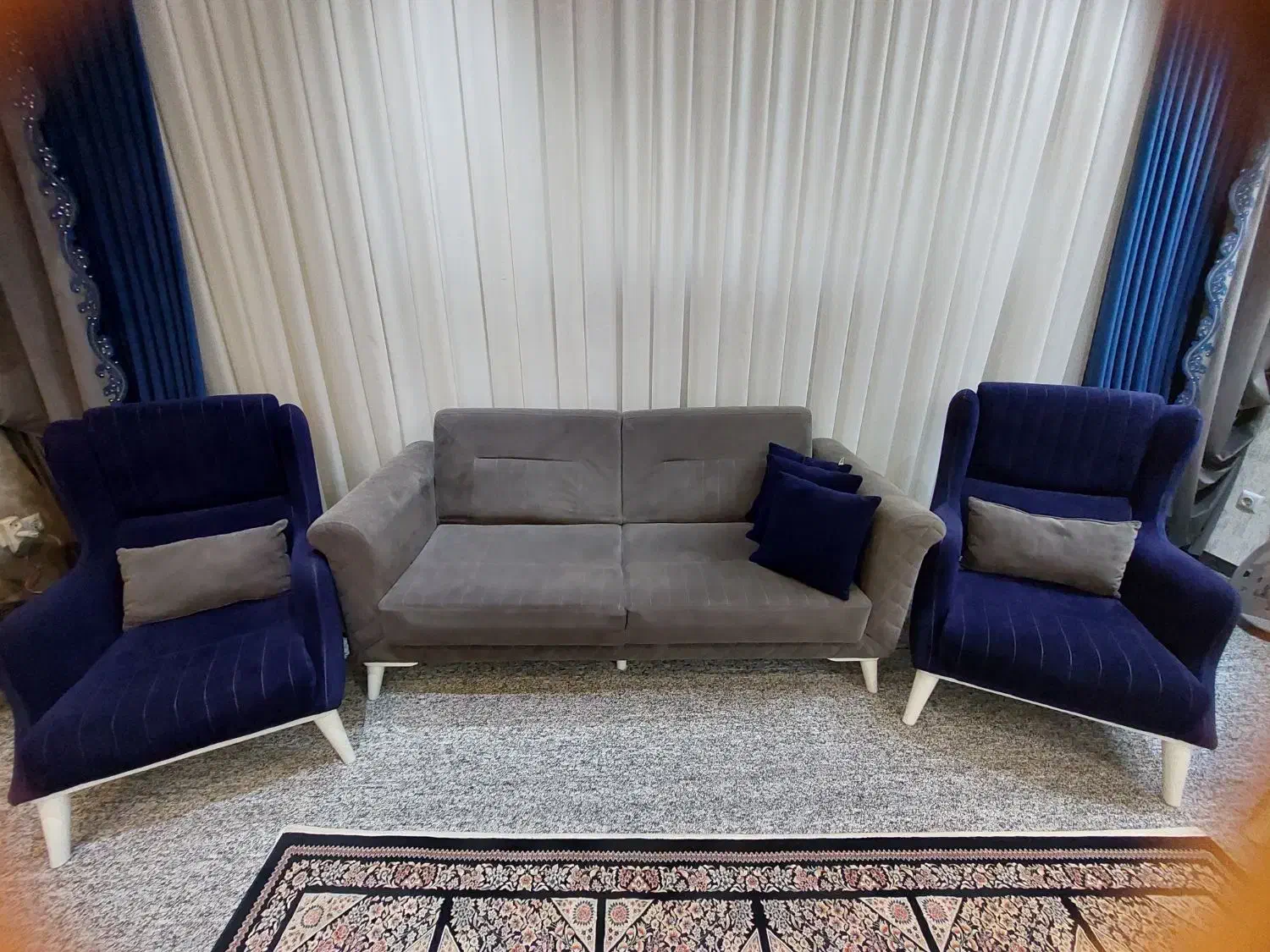 مبل ۱۲ نفره و صندلی اپن جکدار و میزتلویزیون|مبلمان خانگی و میز عسلی|قم, انسجام|دیوار