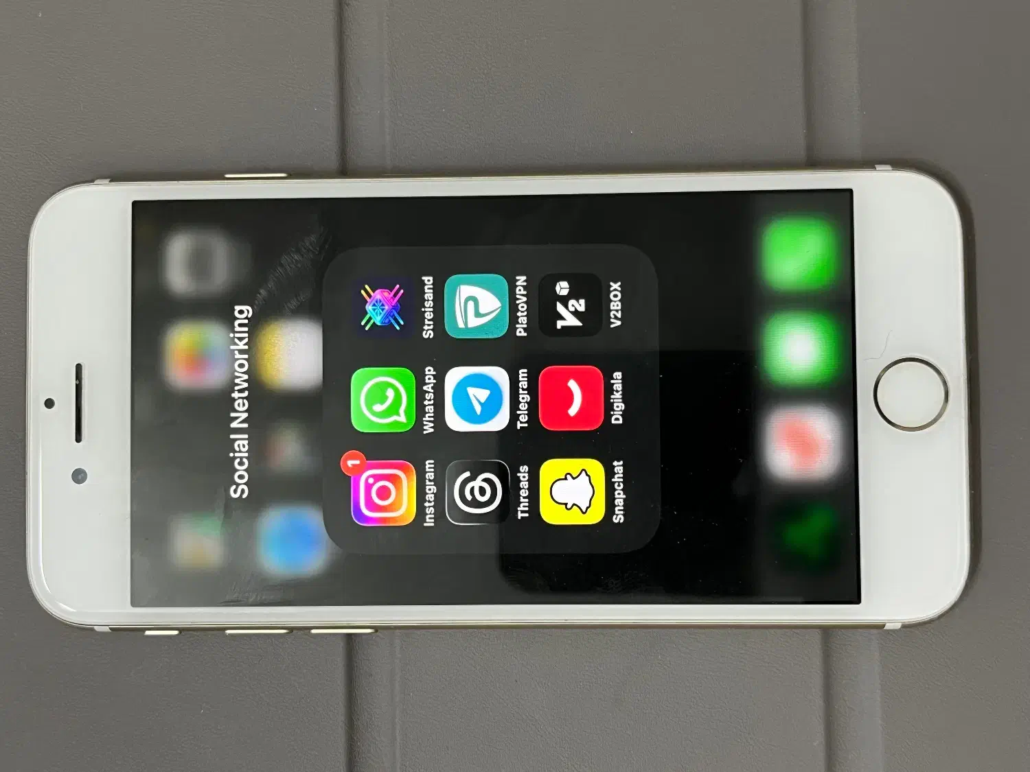 iphone 7|موبایل|کاشان, زیدی|دیوار