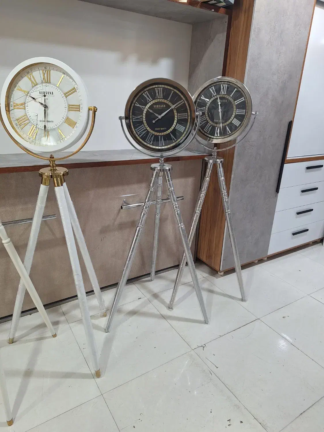 انواع ساعت پایه دار و دیواری|ساعت دیواری و تزئینی|زنجان, |دیوار