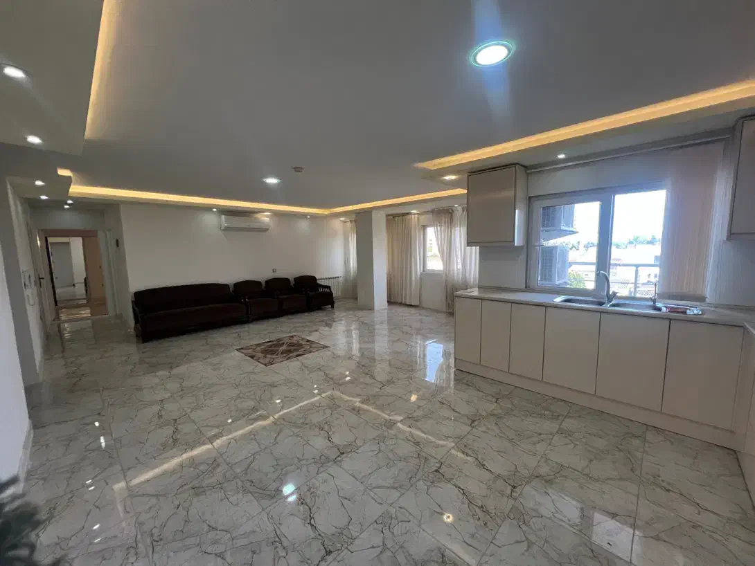 ۹۷ متری خاص در ساختمانی دوکله بلوار دریا سرخرود|فروش آپارتمان|سرخرود, |دیوار