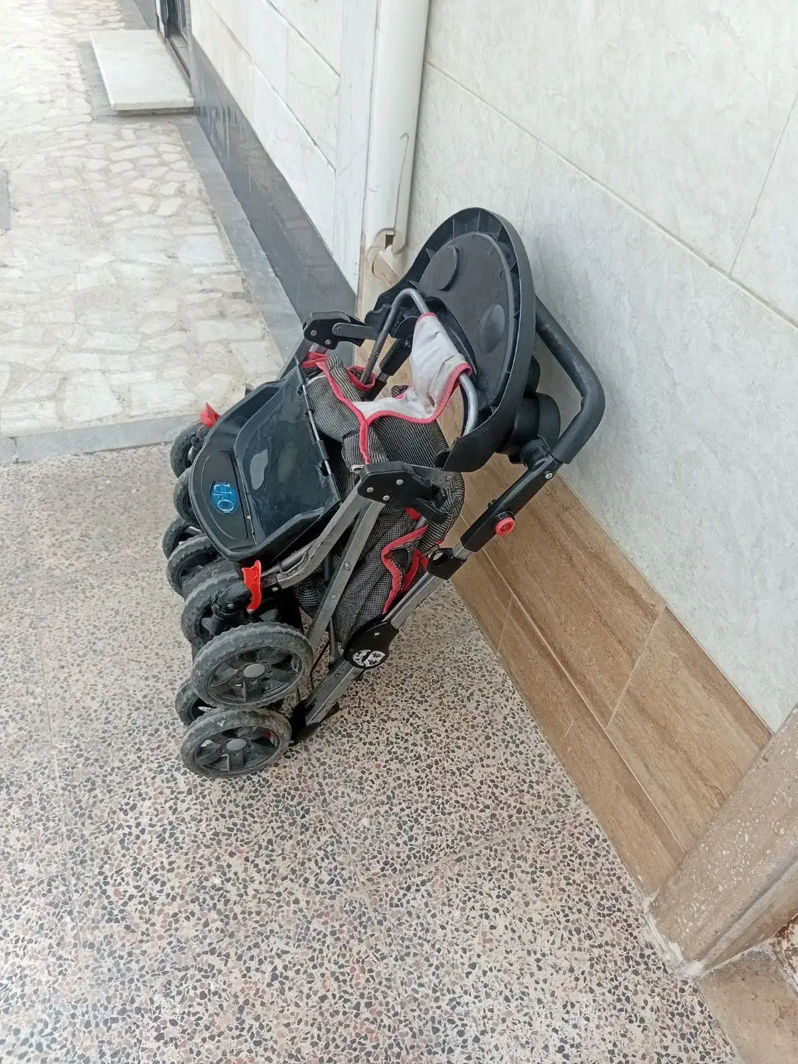 کالسکه دلیجان ۷۰۰هزارتومان سالم|کالسکه و لوازم جانبی|رشت, کوی عرفان|دیوار