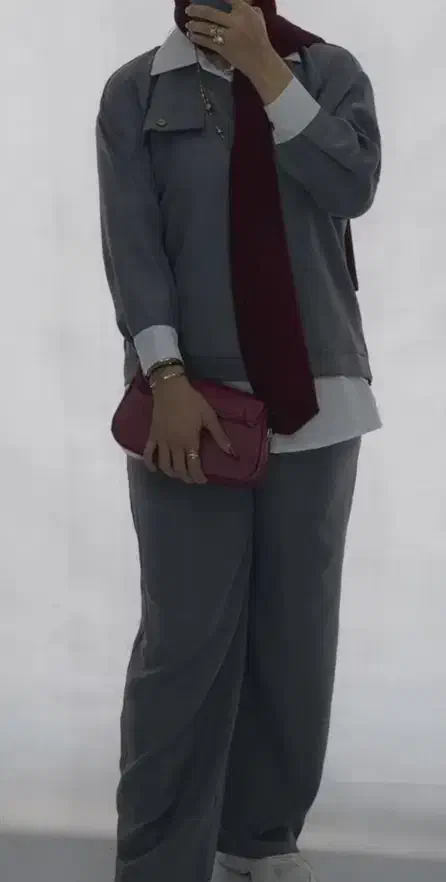 مانتو شلوار طوسی رنگ|لباس|قم, تولید دارو و یخچال|دیوار