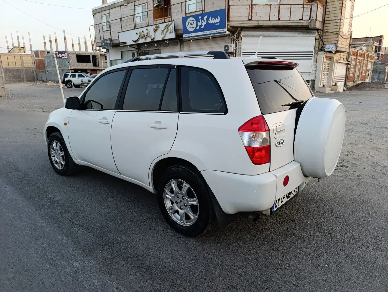 ام وی ام x33 بدون رنگ شاسی پلمپ مدل۹۳|خودرو سواری و وانت|جیرفت, |دیوار