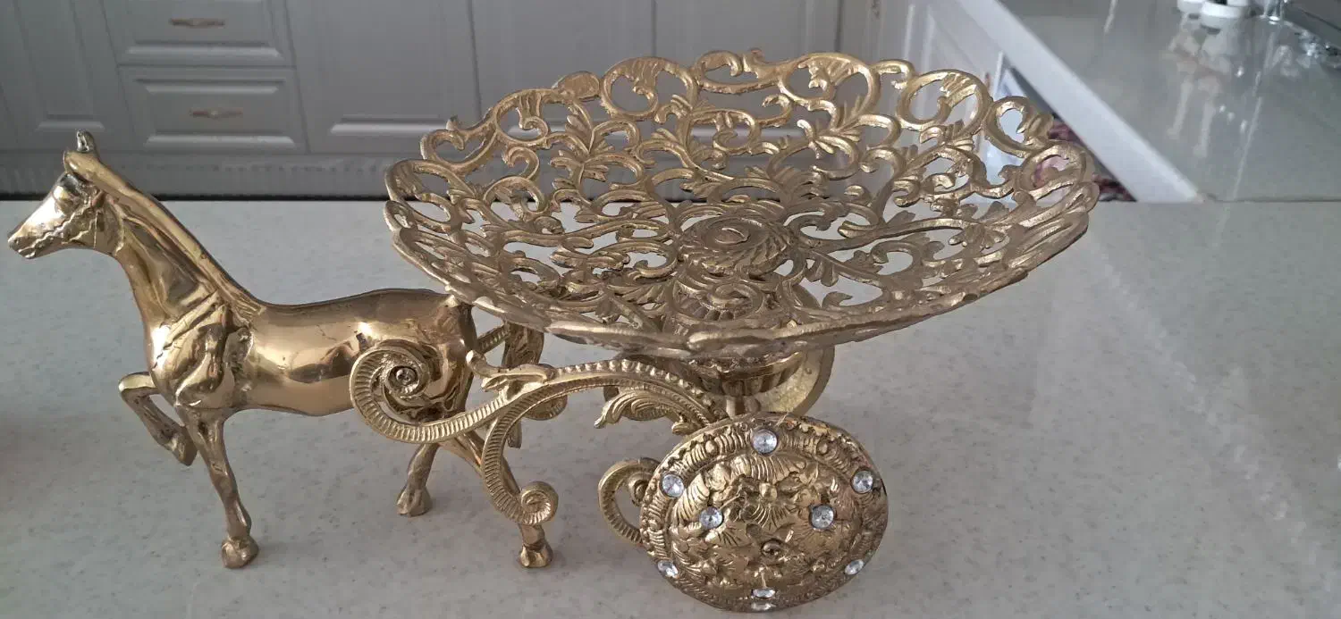 چندتا دکوری برنز اکبند|ظروف سرو و پذیرایی|بیرجند, |دیوار