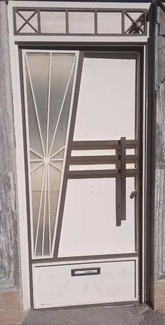 درب خانه|مصالح و تجهیزات ساختمان|شاهینشهر, گزبرخوار|دیوار