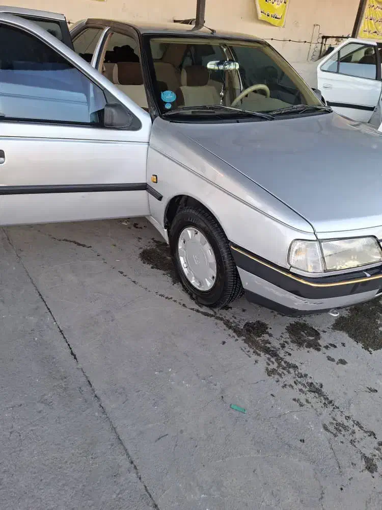 پژو ۴۰۵ سفارشی داخل کرم|خودرو سواری و وانت|اندیشه, اندیشه فاز ۳|دیوار