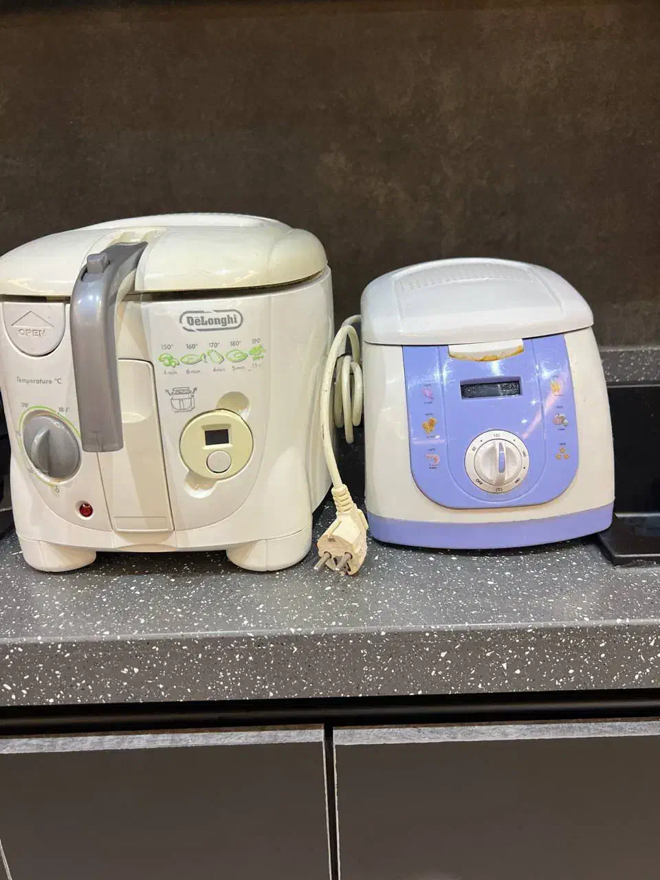 دوعدد سرخ کن دانشجویی و دو لیتری|اجاق گاز و لوازم برقی پختوپز|پردیس, فاز ۴|دیوار