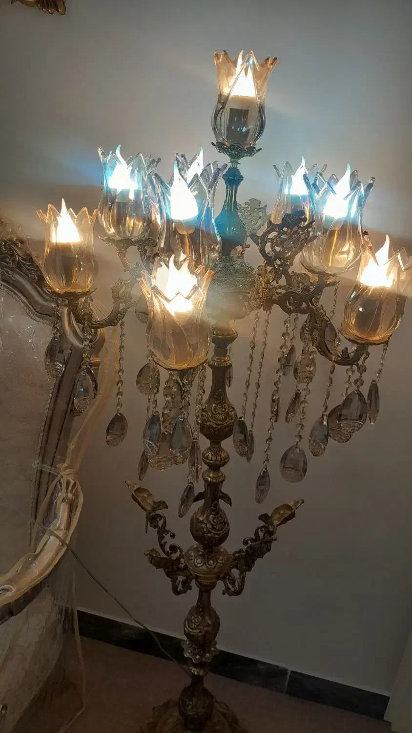 لوستر وآباژوربرنز|لوستر و چراغ آویز|قم, زاویه|دیوار