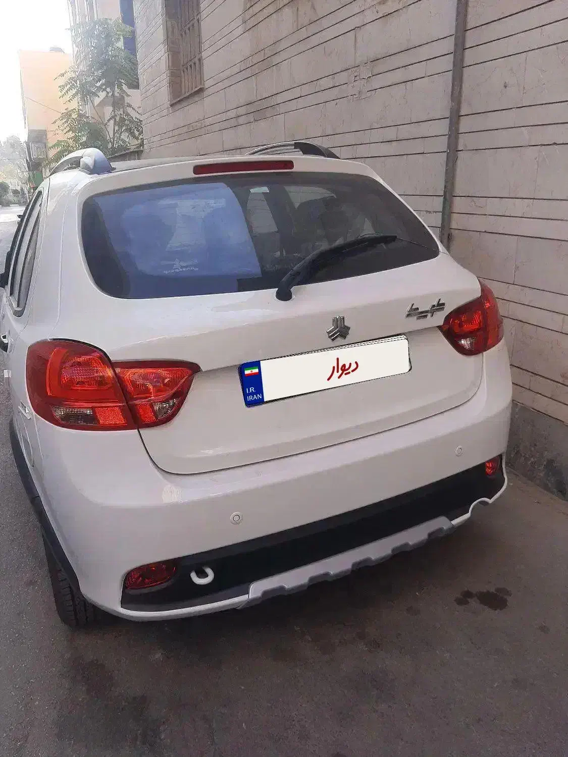 کوییک GXR مدل ۱۴۰۴ صفر کیلومتر سفید، سقف مشکی|خودرو سواری و وانت|شیراز, چوگیاه‎|دیوار