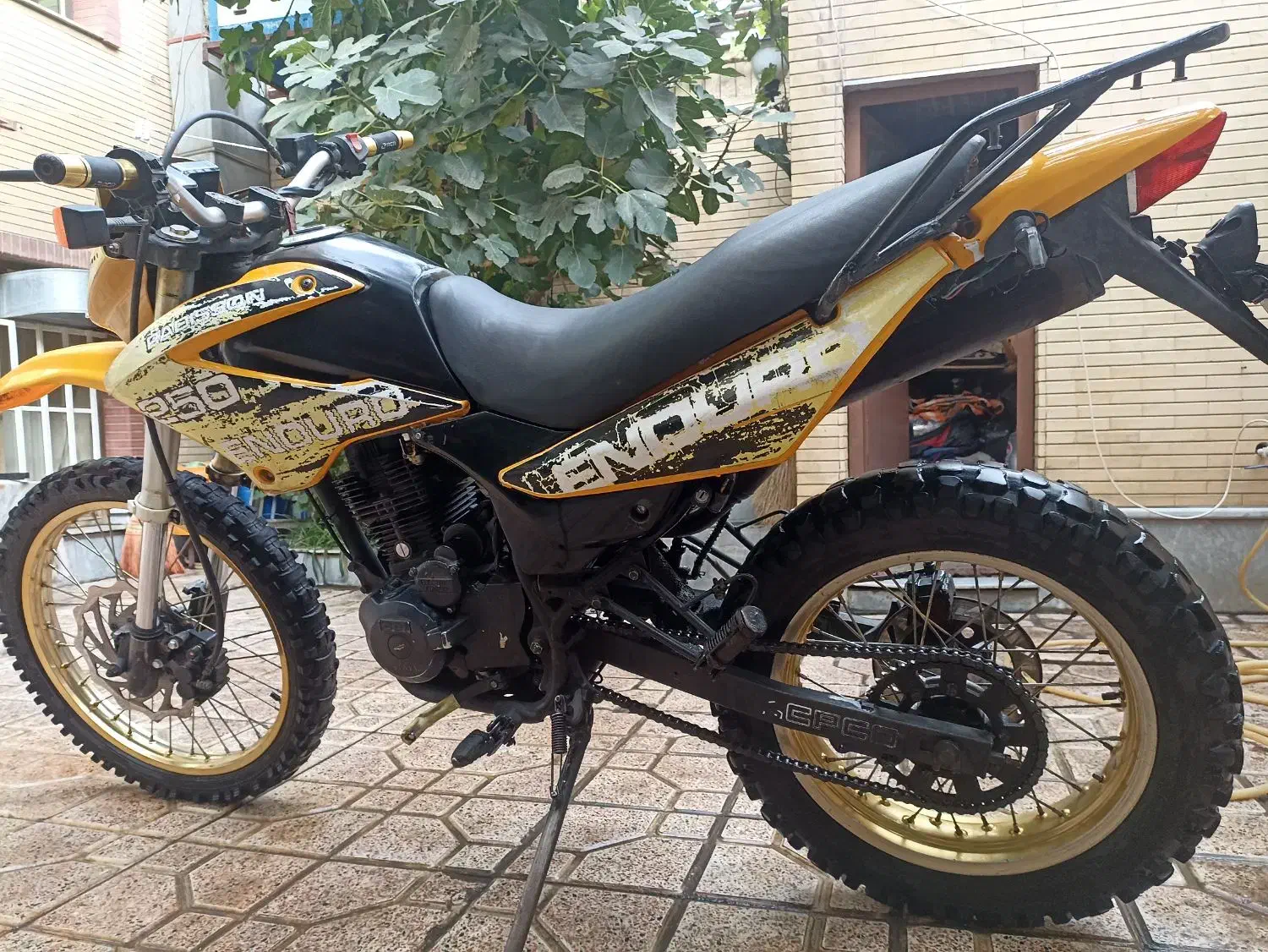 موتور تریل ۲۵۰رادیسون|موتورسیکلت|تبریز, |دیوار