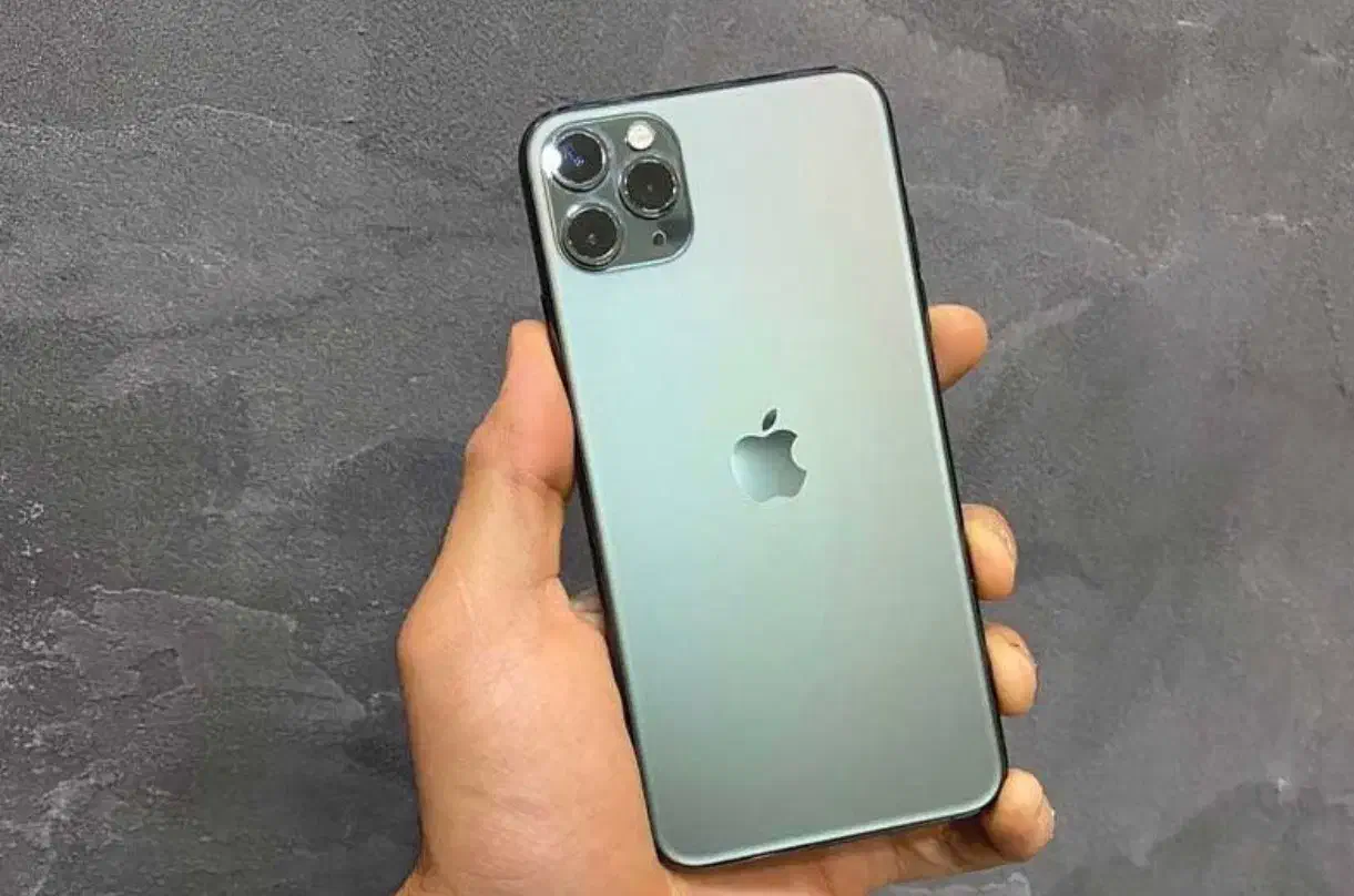 آیفون۱۱پرومکس|موبایل|قم, سراجه (۱۵ خرداد)|دیوار