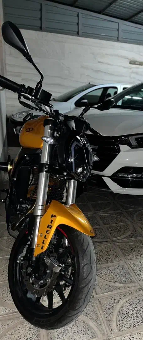 فروش بنلی۲۵۰ دو سیلندر|موتورسیکلت|صدرا-فارس, فاز ۱|دیوار