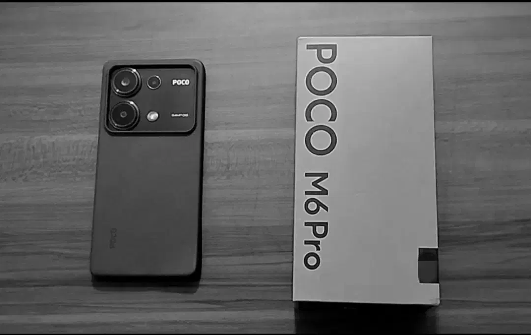 pocom6por|موبایل|میانه, |دیوار