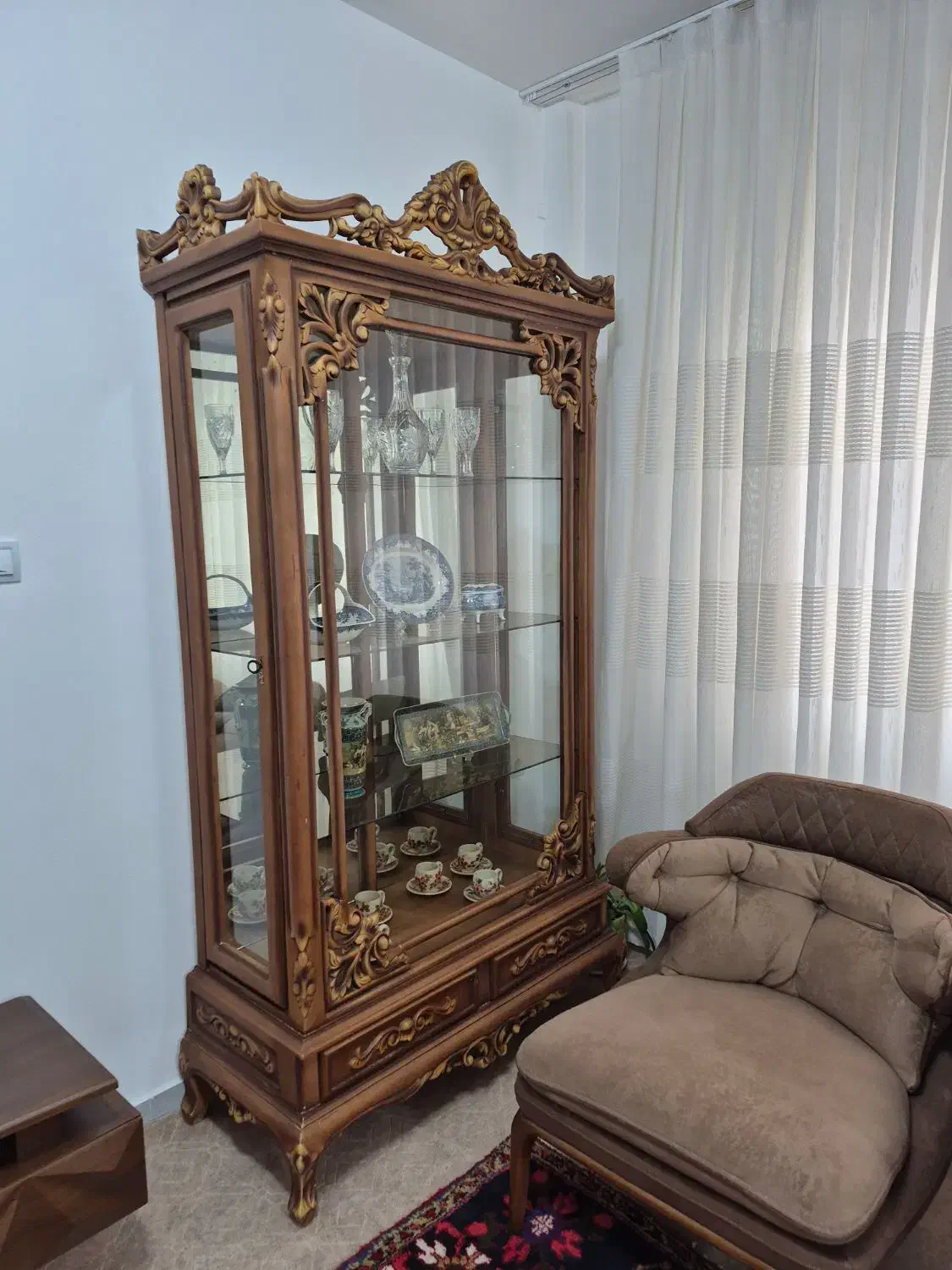 بوفه دو درب سلطنتی|بوفه، ویترین، کنسول|مهاباد (آذربایجان غربی), |دیوار