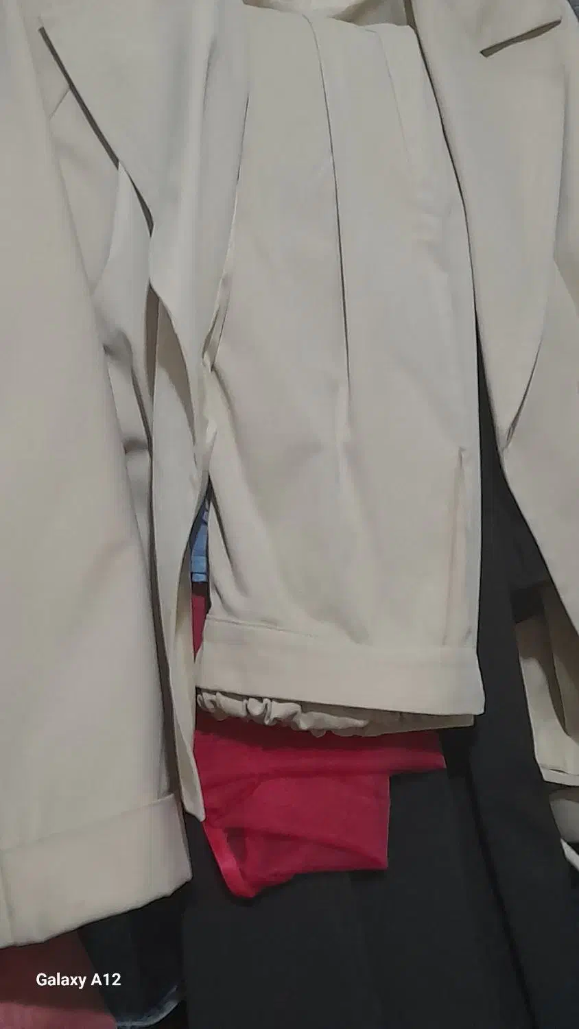 لباسهاهمه نوهستن|لباس|کرمان, |دیوار