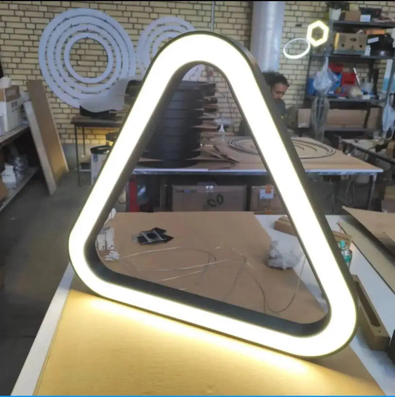 خدمات تولید لوستر|عمده‌فروشی|مشهد, توس (بلوار توس)|دیوار