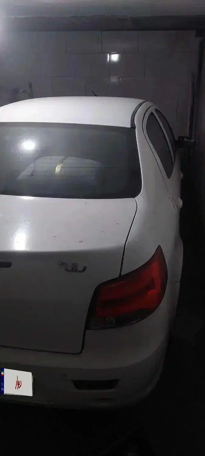 رانا پلاس مدل ۱۴۰۱|خودرو سواری و وانت|اصفهان, بهاران|دیوار