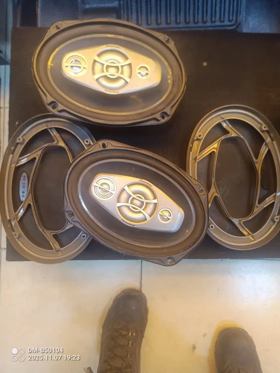 یک جفت باند پایونیر اورجینال فروش فوری فوری|قطعات یدکی و لوازم جانبی|تهران, علم و صنعت|دیوار