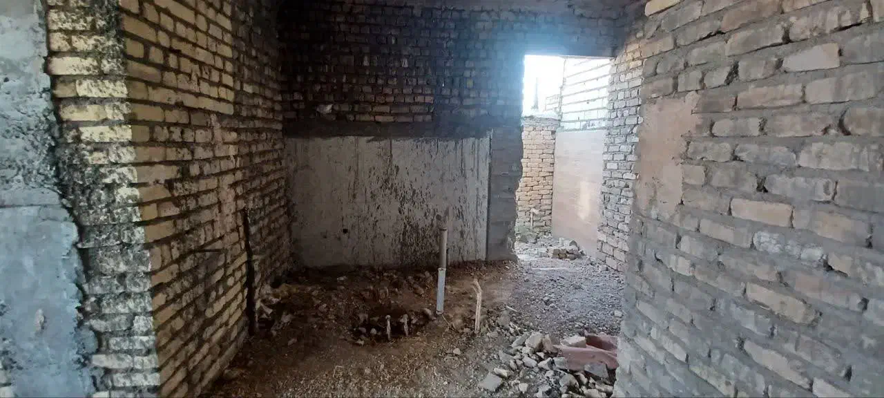 خانه نیمه کاره خوش نقشه ۱۲۰متر زیر بنا ۴۰ متر حیاط|فروش خانه و ویلا|جعفرآباد, |دیوار