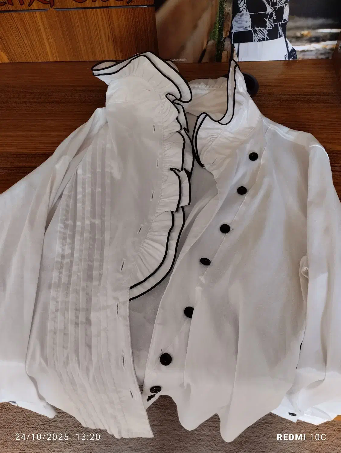 پیراهن زنانه|لباس|مشهد, فتح المبین|دیوار