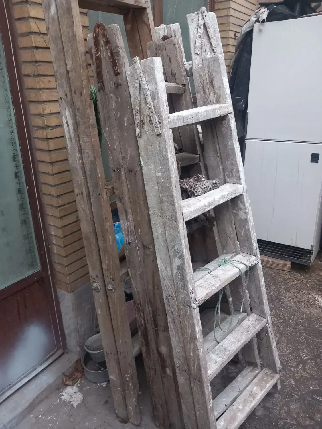 نقاشی ساختمان نما ویلا چوب ام دی اف|خدمات پیشه و مهارت|تهران, سلیمانی|دیوار