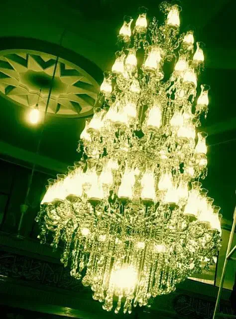 ساخت لوستر طبقاتی سفارشی با نصب حرفه ای|لوستر و چراغ آویز|مشهد, خواجه ربیع|دیوار