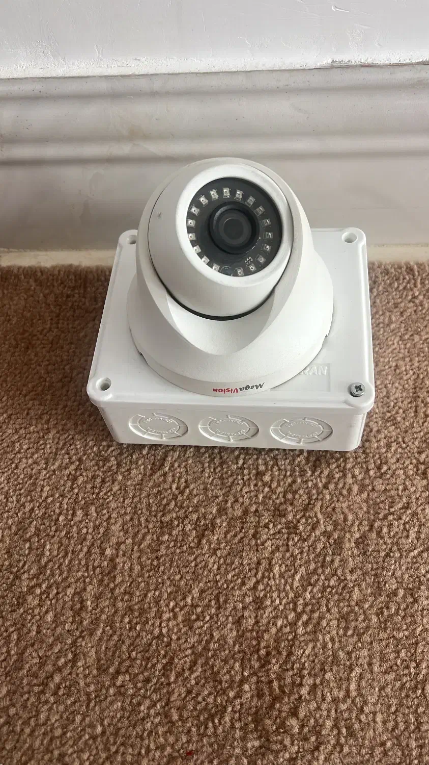 دوربین|دوربین مداربسته|شیراز, امام حسین|دیوار