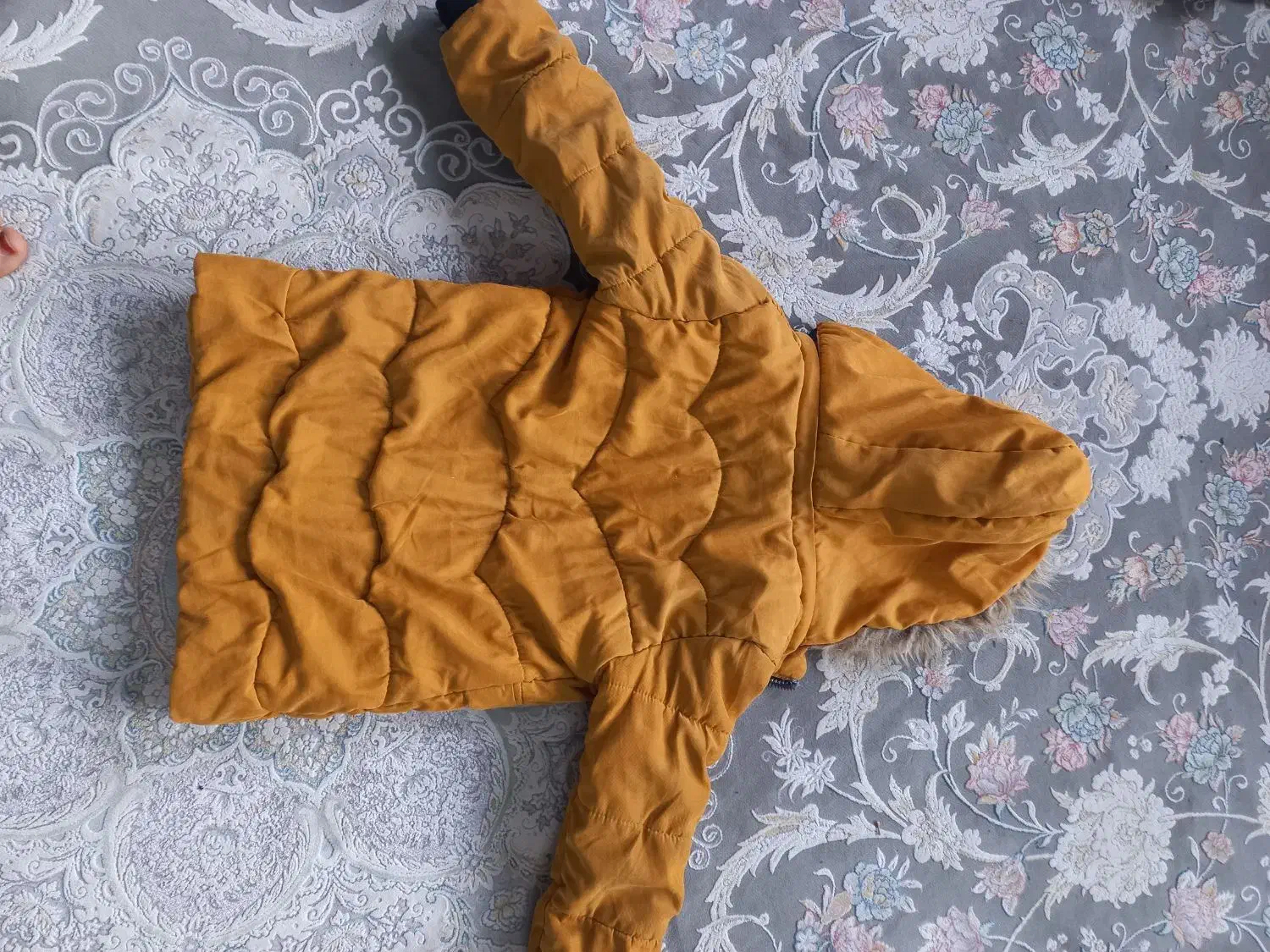 کاپشن دخترانه شیک|کفش و لباس بچه|بابل, |دیوار