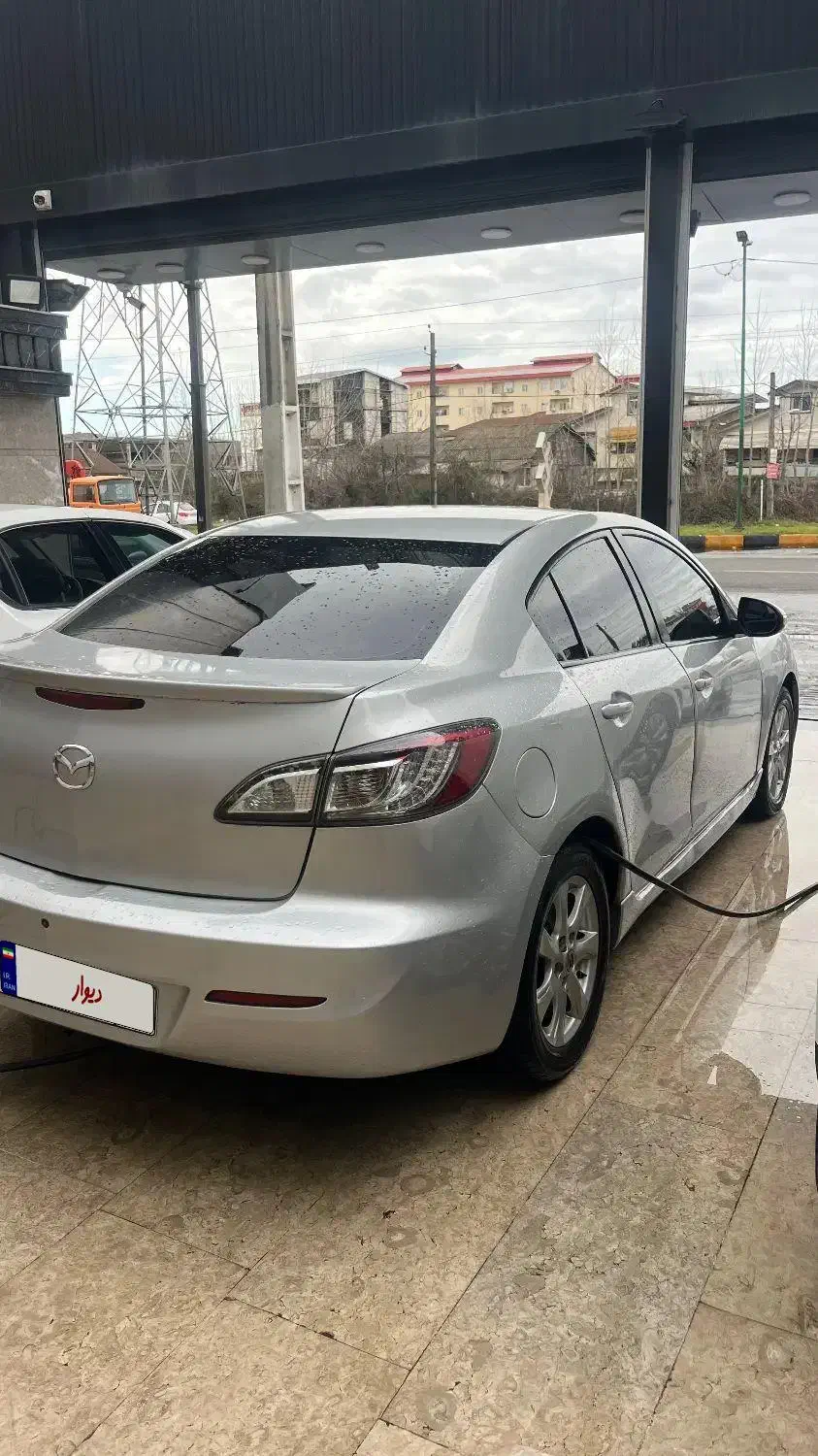 مزدا ۳ نیو|خودرو سواری و وانت|لاهیجان, شیشه گران|دیوار