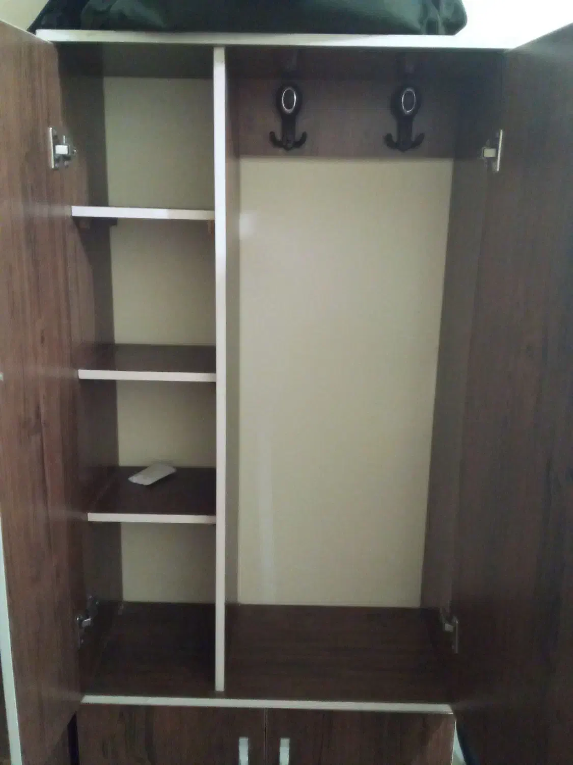 کمد|جاکفشی، کمد، دراور|بوشهر, |دیوار