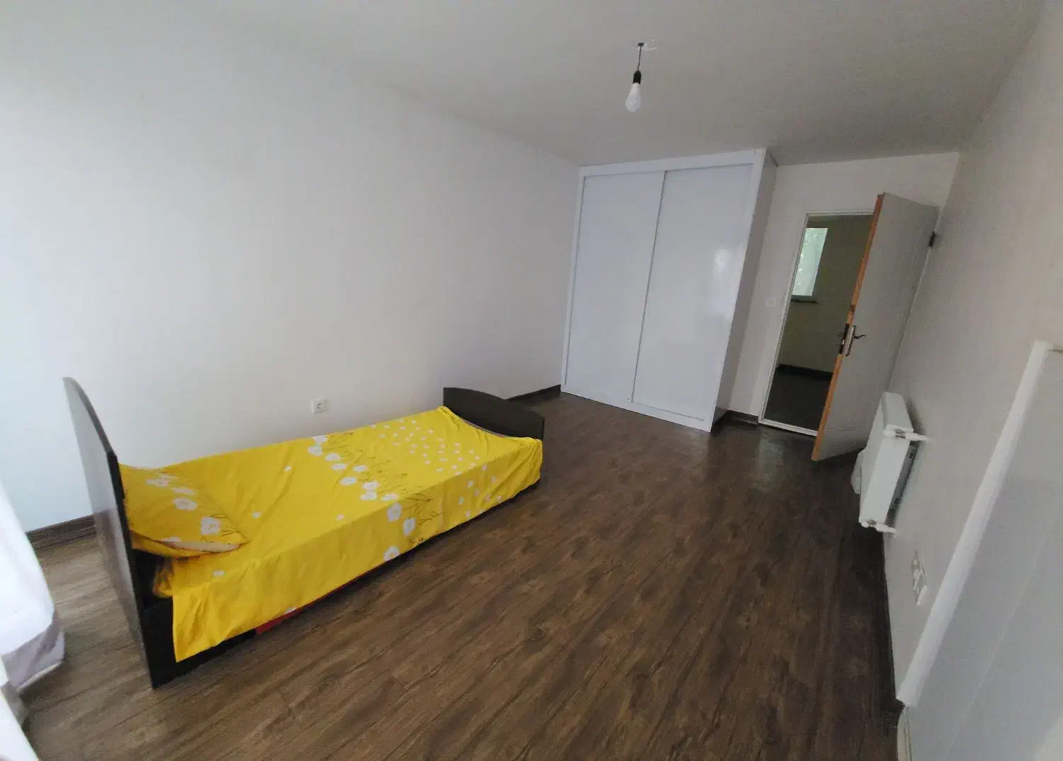 ویلای سه خوابه تمیز و مستقل|اجارهٔ کوتاهمدت ویلا و باغ|صومعهسرا, |دیوار