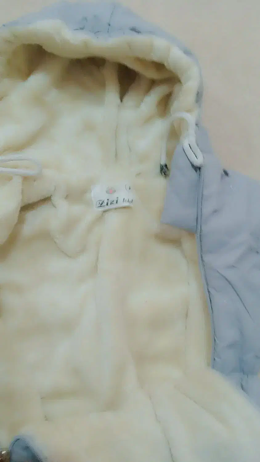 سرهمی|کفش و لباس بچه|بانه, |دیوار