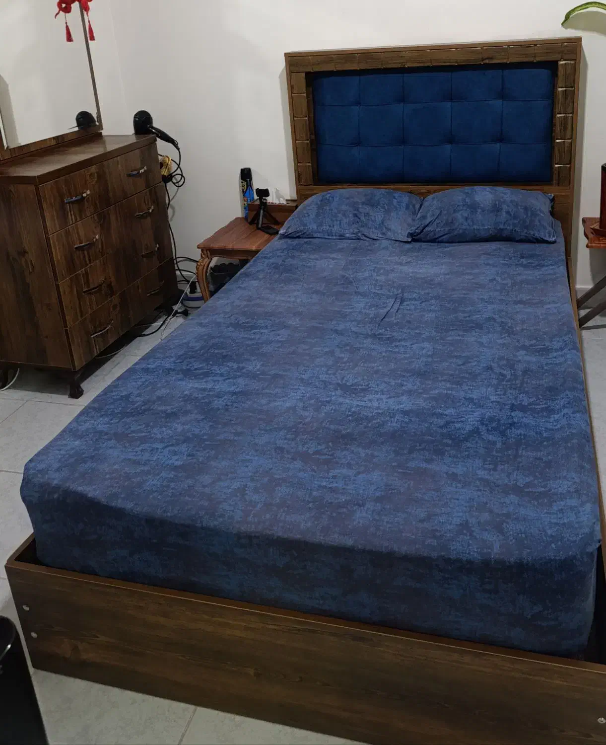 تخت 120/2|تخت و سرویس خواب|سمنان, |دیوار