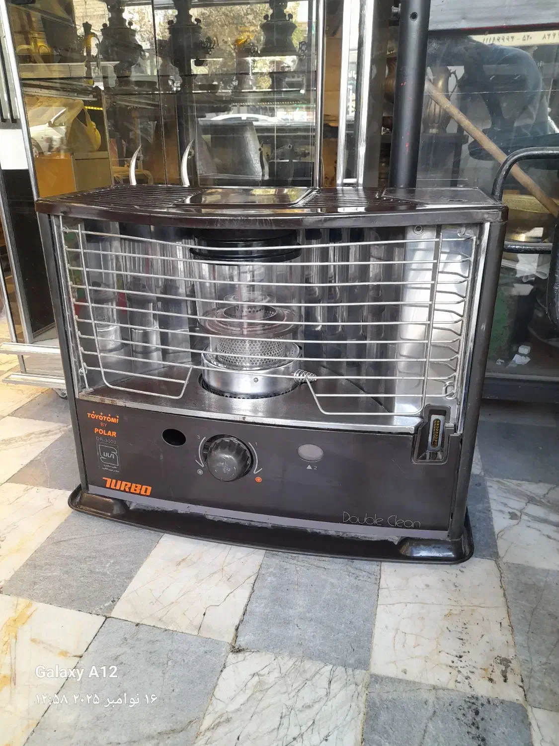 بخاری نفتی قدیمی|بخاری، هیتر، شومینه|قم, شهرک امام حسن|دیوار