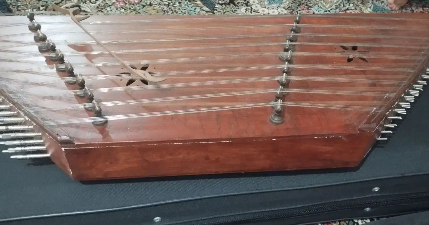 سنتور آموزشی|سازهای سنتی|گرگان, |دیوار