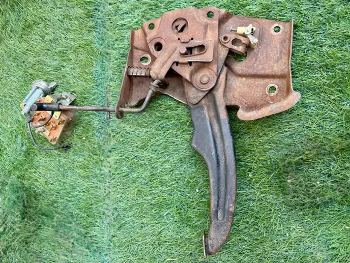 لوازم فورد موستانگ مکوان ۷۳-۷۱ ماستنگ گرند کوپه|قطعات یدکی و لوازم جانبی|تهران, تهرانپارس غربی|دیوار