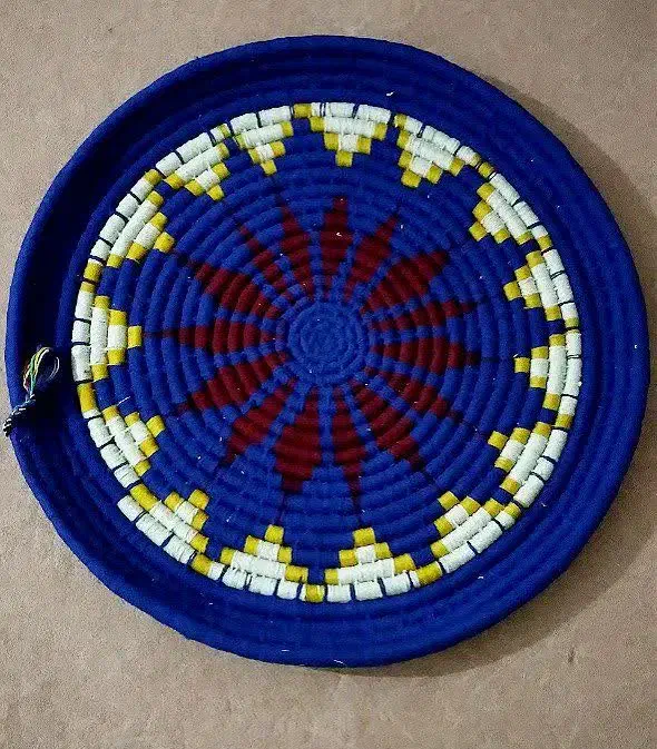 سبدگل تابلوچوب لباسی چراغ نفتی چراغ تک سنتی  تکله|صنایع دستی و سایر لوازم تزئینی|خرم‌آباد, |دیوار