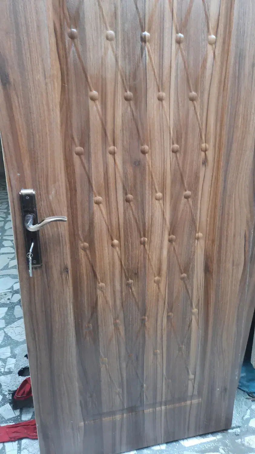 درب چوبی طرحدار با روکش ملامینه|مصالح و تجهیزات ساختمان|آمل, |دیوار